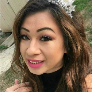 Meet your Posher, May